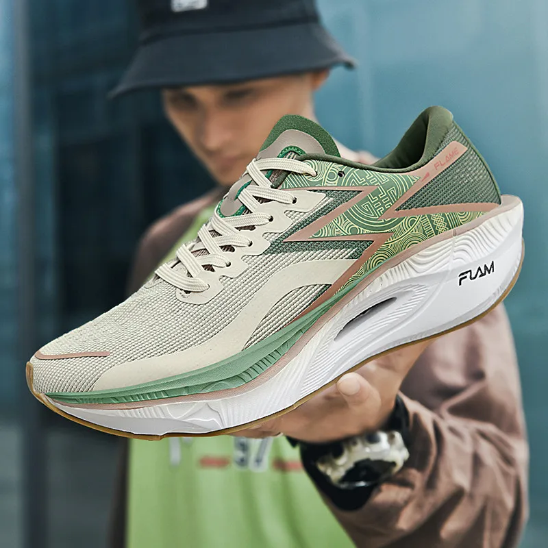 Breathable Mesh Athletic Shoes - ランニングシューズ カーボンボード 特殊マラソン メンズ スポーツ 通気性