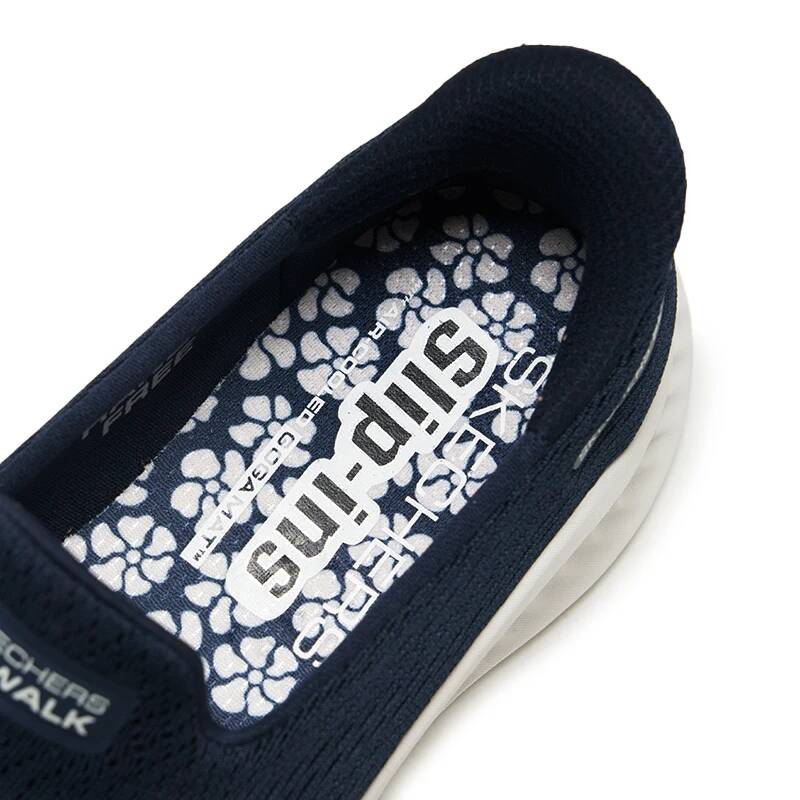 スケッチャーズ 125644-NVW レディース スリップイ - Knit Fabric Lace Up Sneakers のレビューと価格